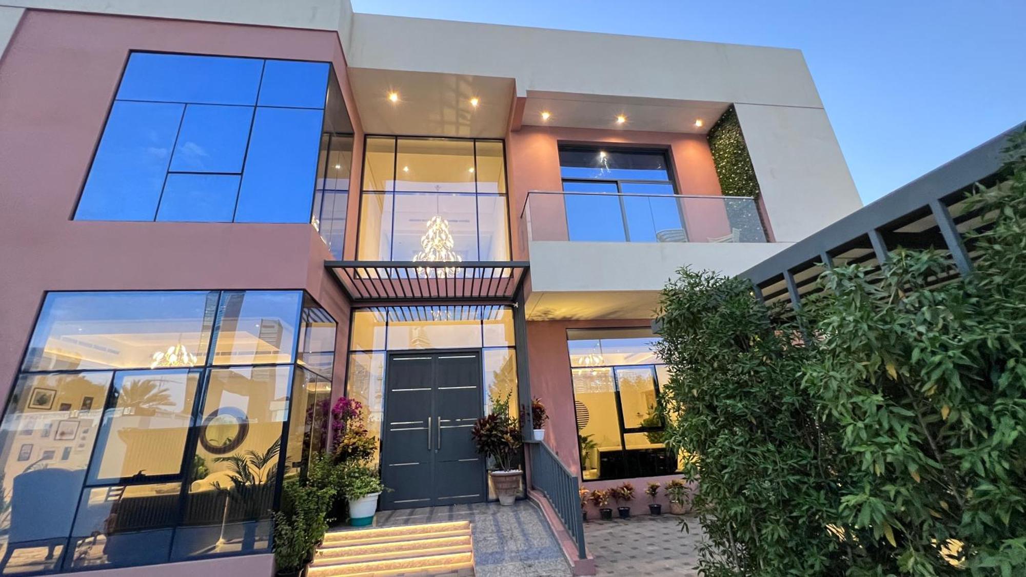 Boutique-Trade Center Bed and Breakfast Ντουμπάι Εξωτερικό φωτογραφία