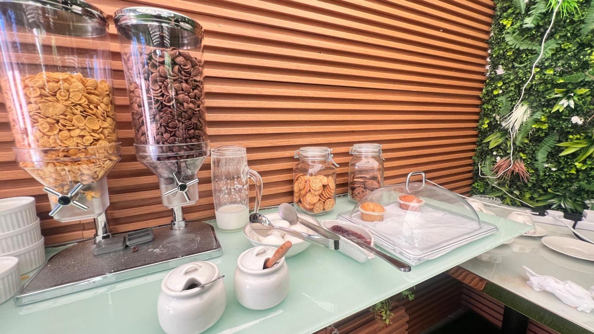 Boutique-Trade Center Bed and Breakfast Ντουμπάι Εξωτερικό φωτογραφία