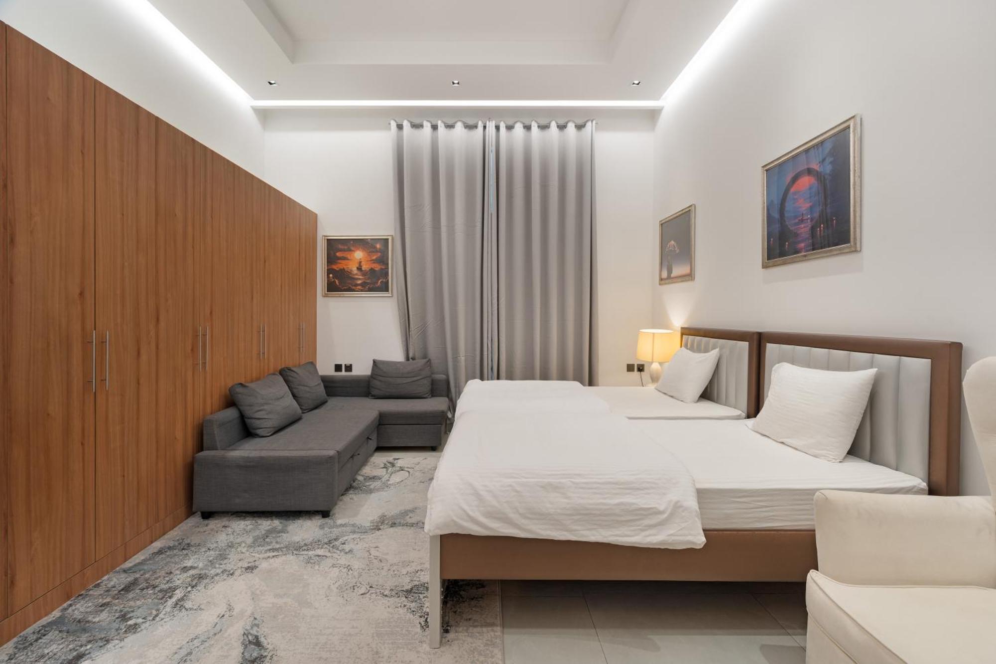 Boutique-Trade Center Bed and Breakfast Ντουμπάι Εξωτερικό φωτογραφία